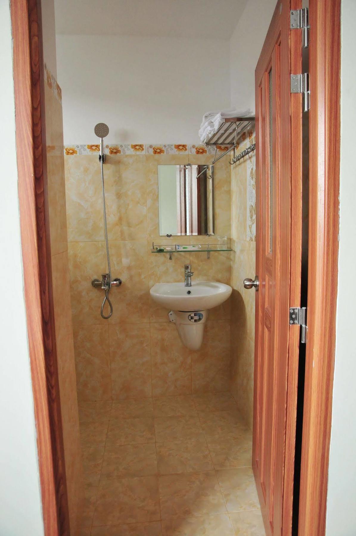 Tung Huong Hotel Phu Quoc Exterior photo